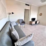 Residenza Del Barone Il Belvedere Di Nora - Pula, Sardegna *
