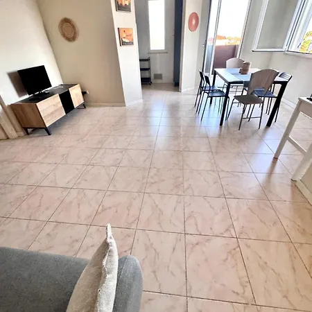 Lägenhet Residenza Del Barone Il Belvedere Di Nora - Pula, Sardegna *